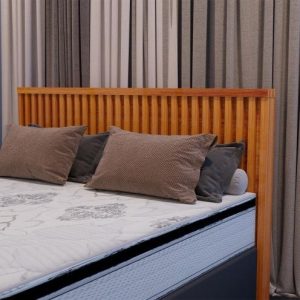 Cabeceira de casal ripada naturale